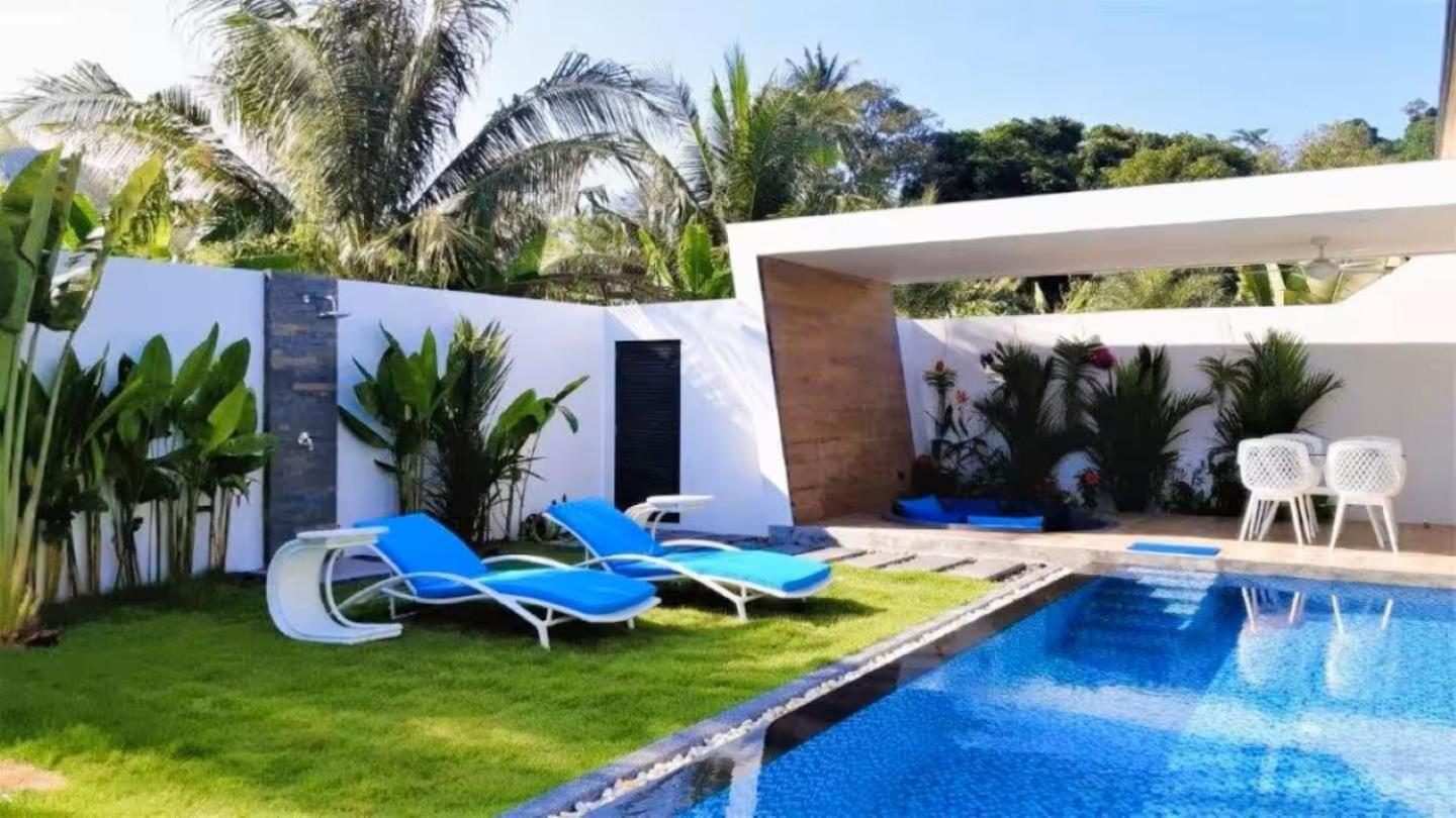 01 - Beach Villa Retreat Phuket Buitenkant foto