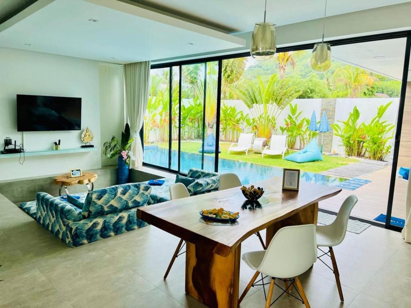 01 - Beach Villa Retreat Phuket Buitenkant foto